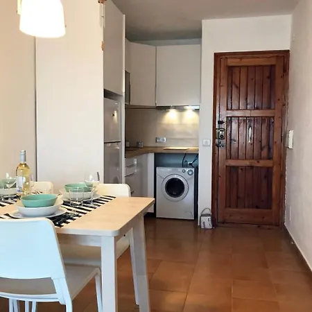 110 Apartment *